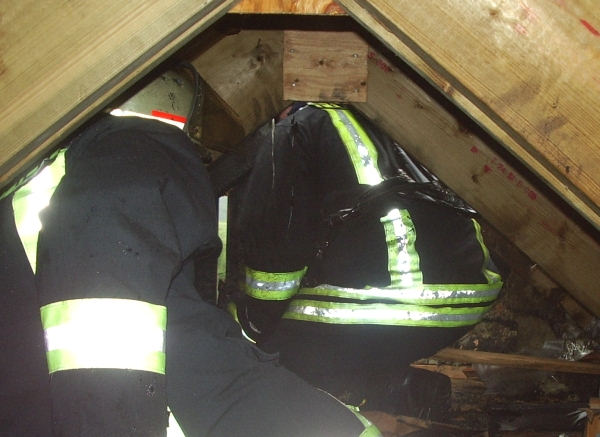 Gebäudebrand 12