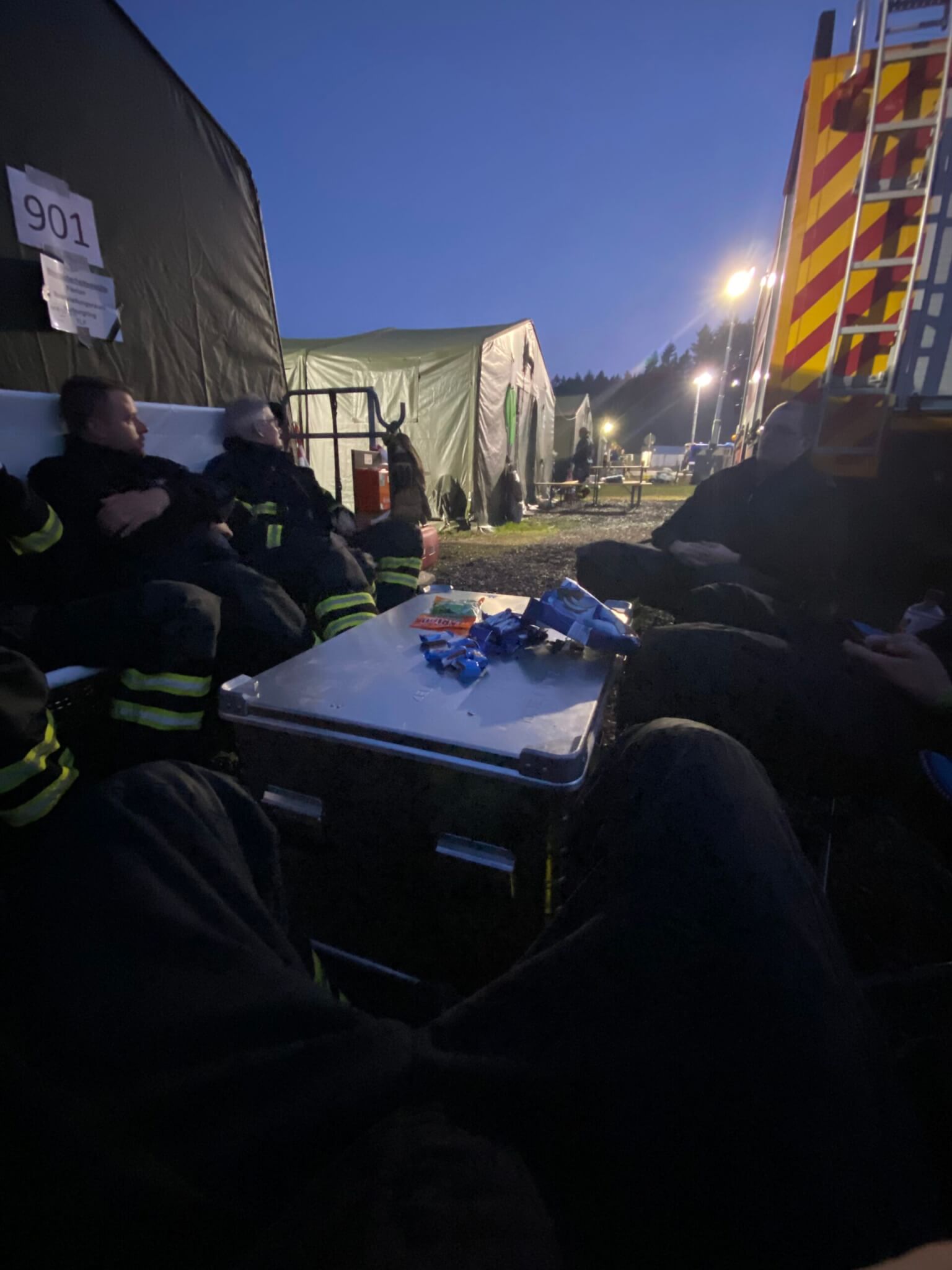Brandsicherheitswache Bereitstellungsraum 7 77976AD5 B436 4EBE 8FF1 3DDFA05EF43D scaled