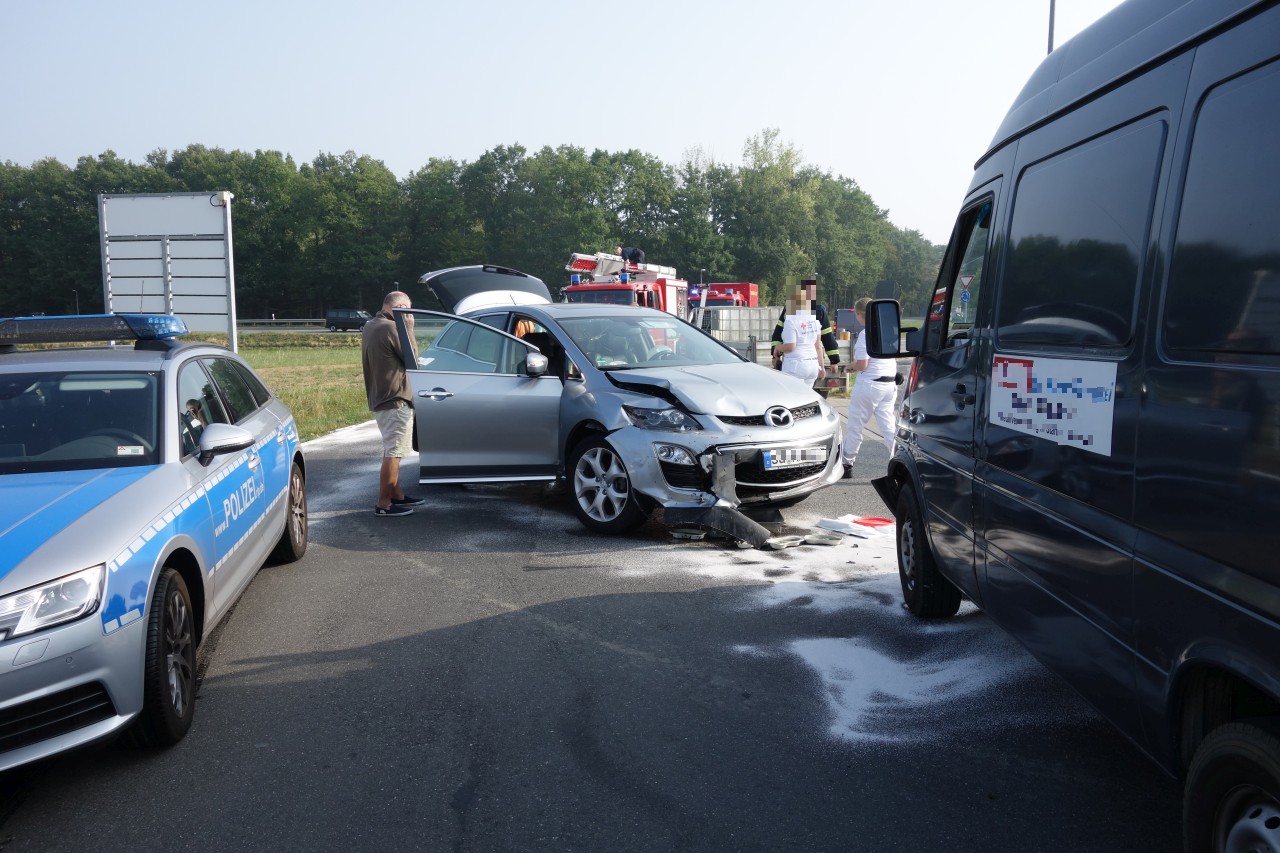 Auslaufende Betriebsstoffe 4 23 08 2018 ausl betriebsstofffe 1