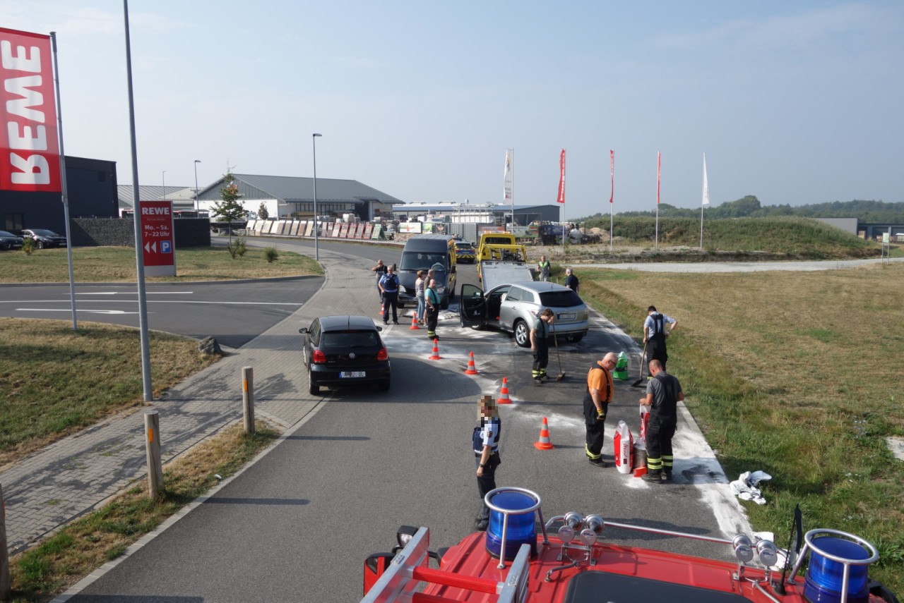 Auslaufende Betriebsstoffe 3 23 08 2018 ausl betriebsstofffe 4