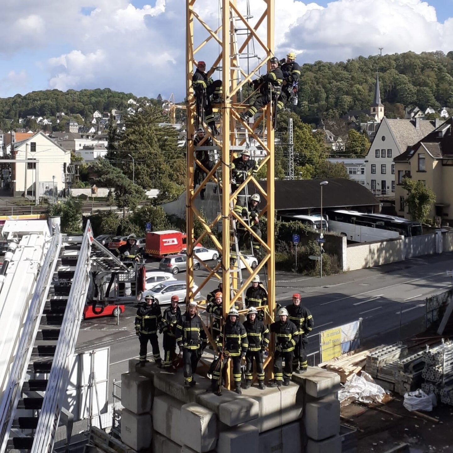 Lehrgang Absturzsicherung erfolgreich absolviert 1 319478E8 5858 49E1 8742 661B6246C838